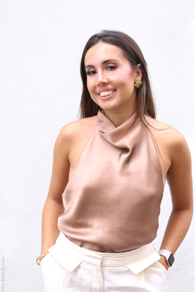Marta Bueno - Fundadora del podcast Art Stories y Studio Manager para Artistas - Foto Berta Delgado - YANMAG