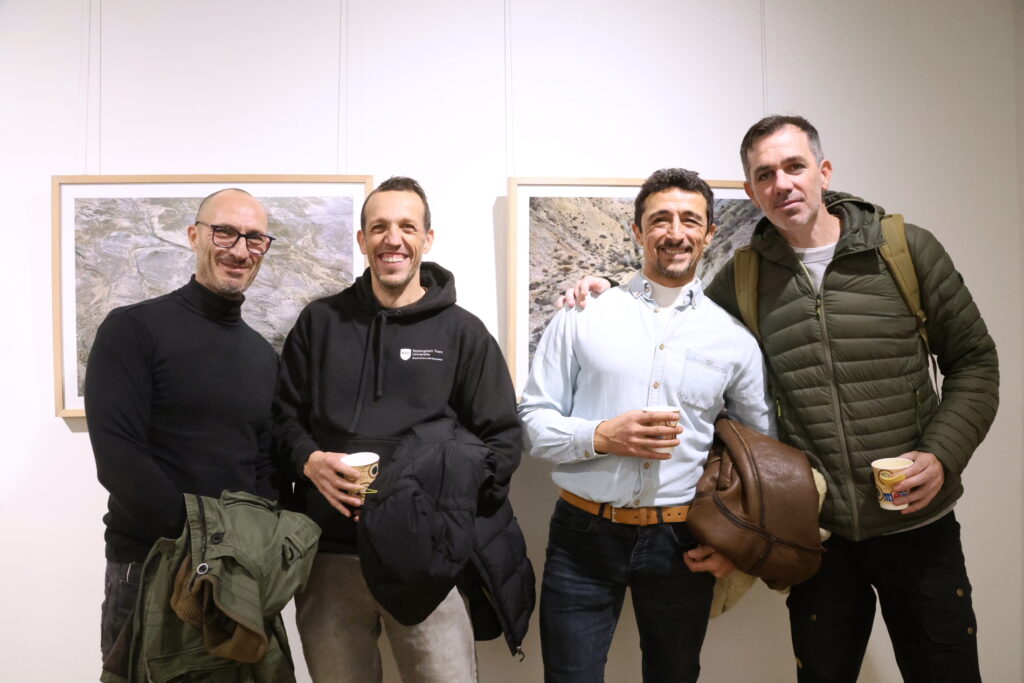 El fotografo Fernando Puche expone "La tierra baldia" en la Real Sociedad Fotografica de Madrid. Fotos Berta Delgado. YANMAG