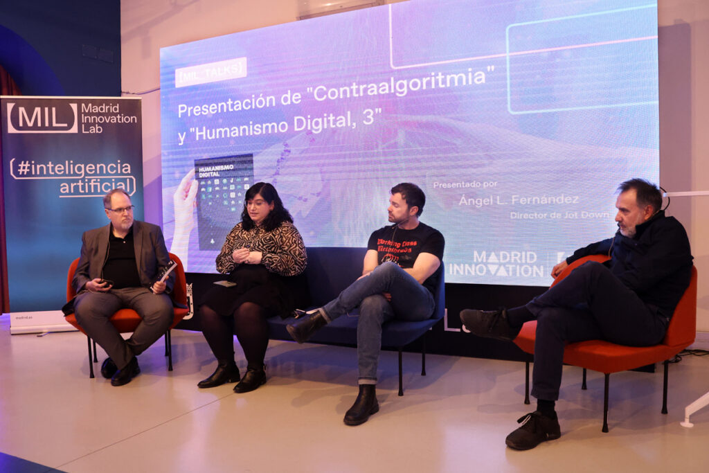 Presentacion Contralgoritmia y Humanismo Digital 3 de Jotdown. Foto Berta Delgado. YANMAG
